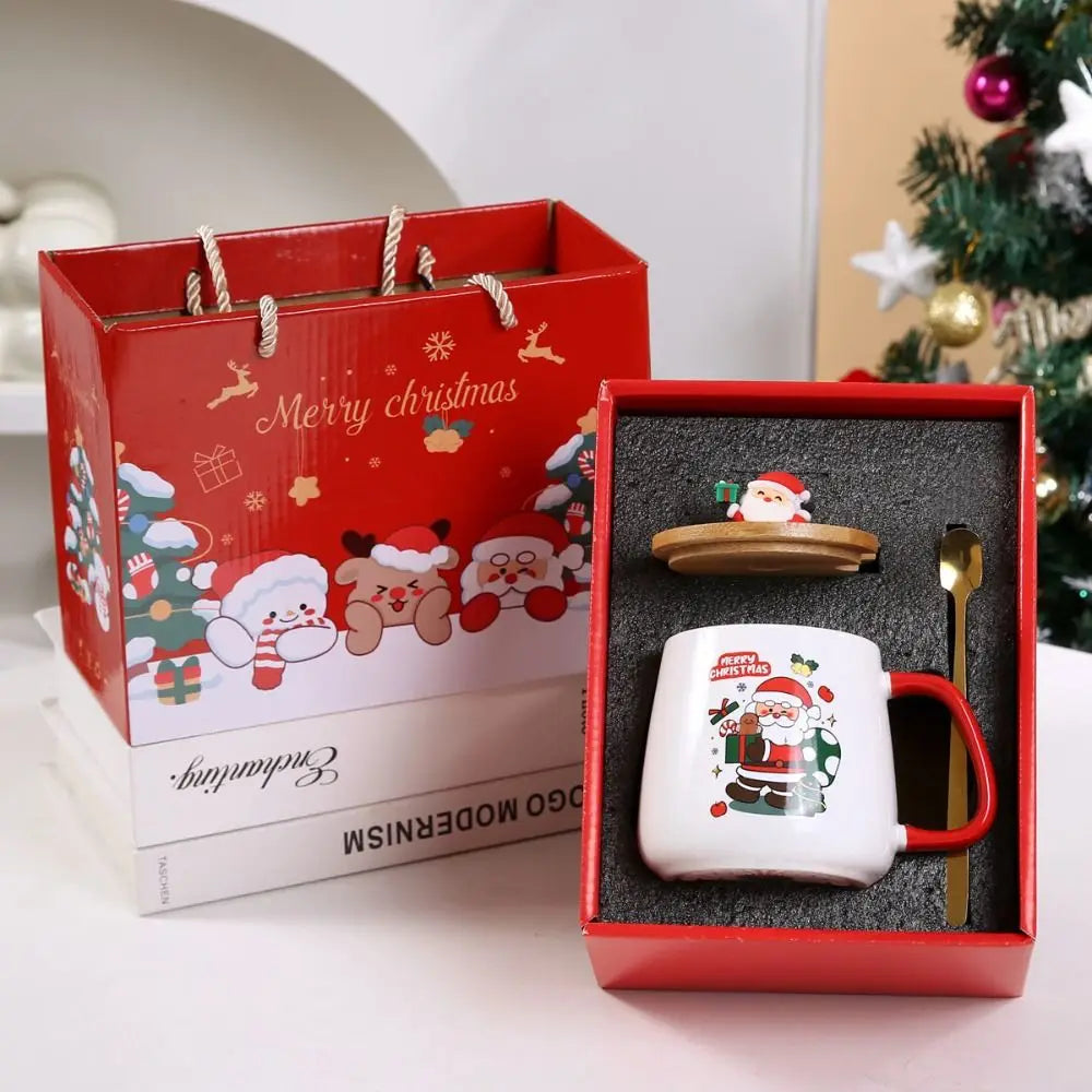 55℃ Merry Christmas Kit Wooden Lid Santa Claus Pattern Ceramic Mug